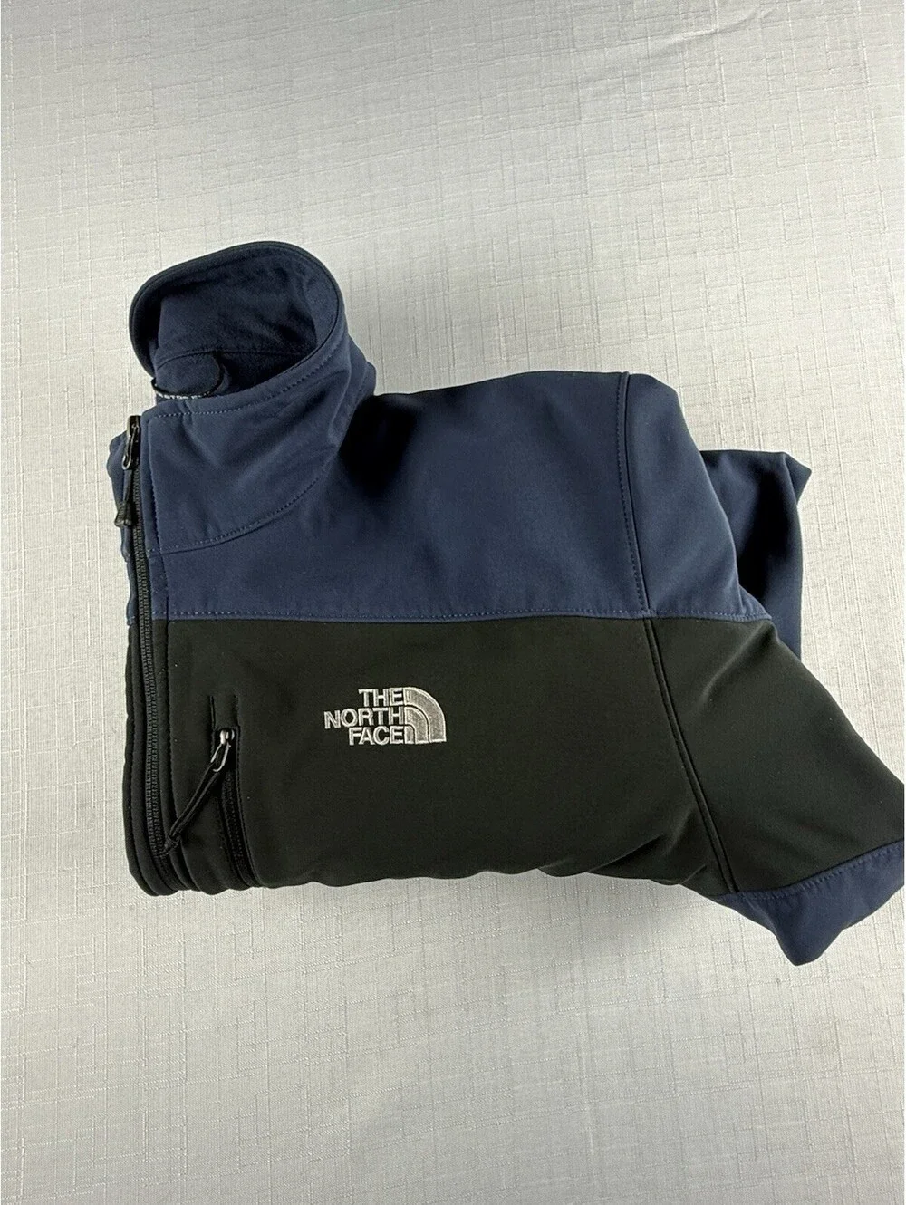 The North Face Men’s XXL Softshell Jacket Black Navy Fleece Lined Full Zip
